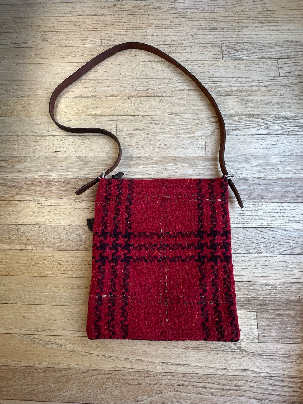 Il Bisonte Made in Italy Red Wool Plaid Crossbody Bag